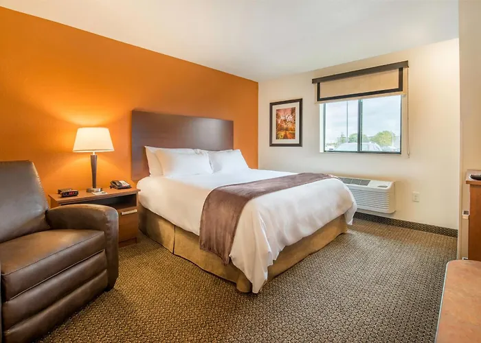 My Place Hotel-fargo, Nd Hotel 2*