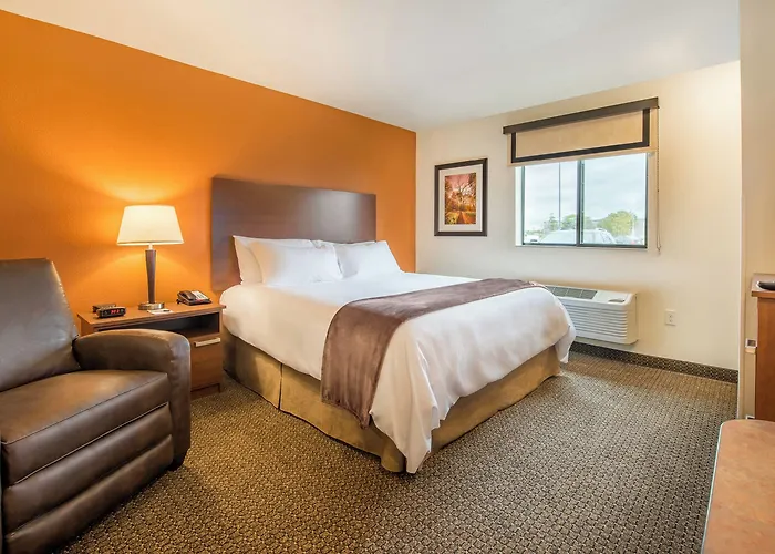 My Place Hotel-fargo, Nd Hotel
